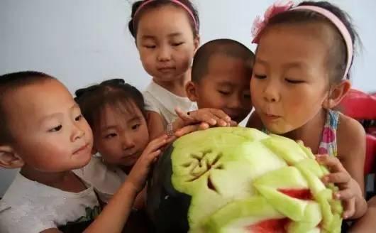 吃瓜啃秋图片,一场视觉与味蕾的盛宴