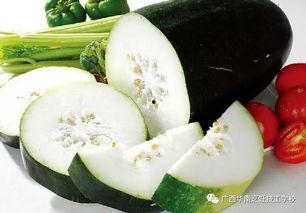 夏季吃三瓜都吃什么瓜,西瓜、黄瓜、苦瓜，清凉一夏！